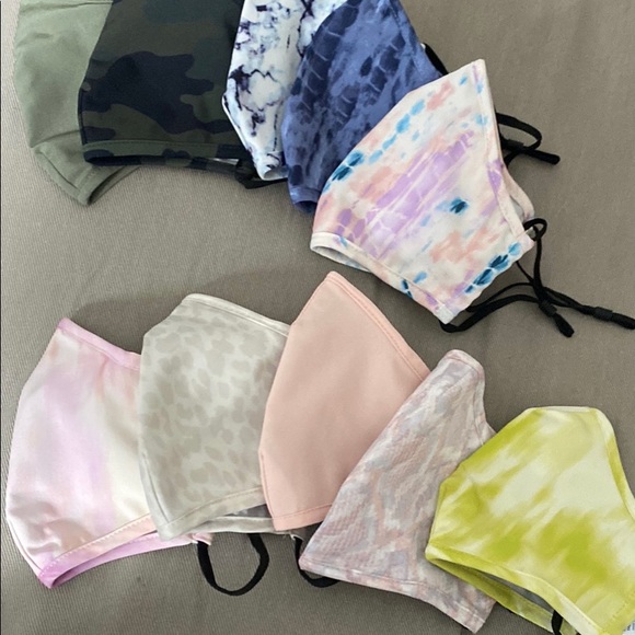 NEW Fabric Active face masks from Old Navy - not worn/washed - Picture 2 of 4